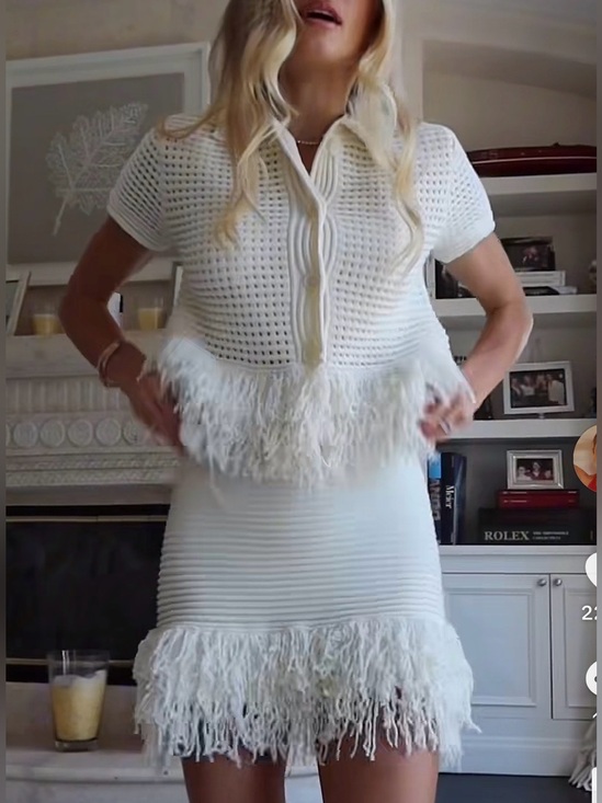 Zara Sweaters - Like new Cream Crochet Fringe Short-Sleeve Sweater Cardigan